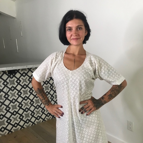 Summery Cottage Core Eyelet Midi Dress - Picture 3 of 9